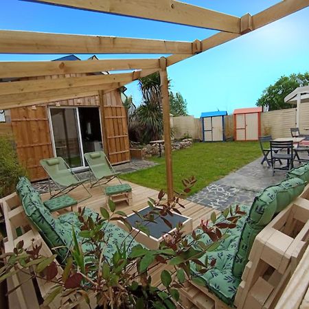Dans Une Maison Familiale Avec Jardin A 800M De La Plage Breville-sur-Mer Ngoại thất bức ảnh